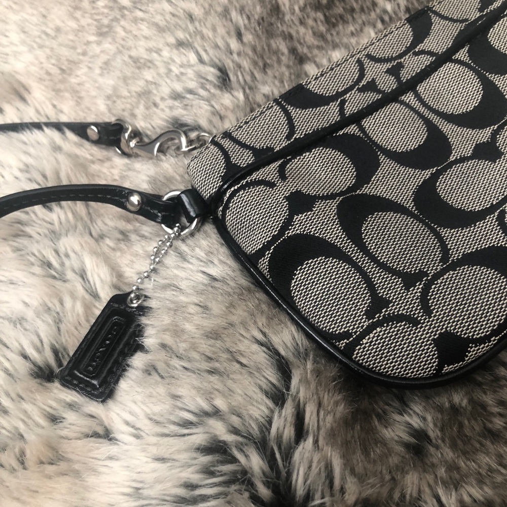 Coach Black Stitched Logo Wristlet - Picture 2 of 8